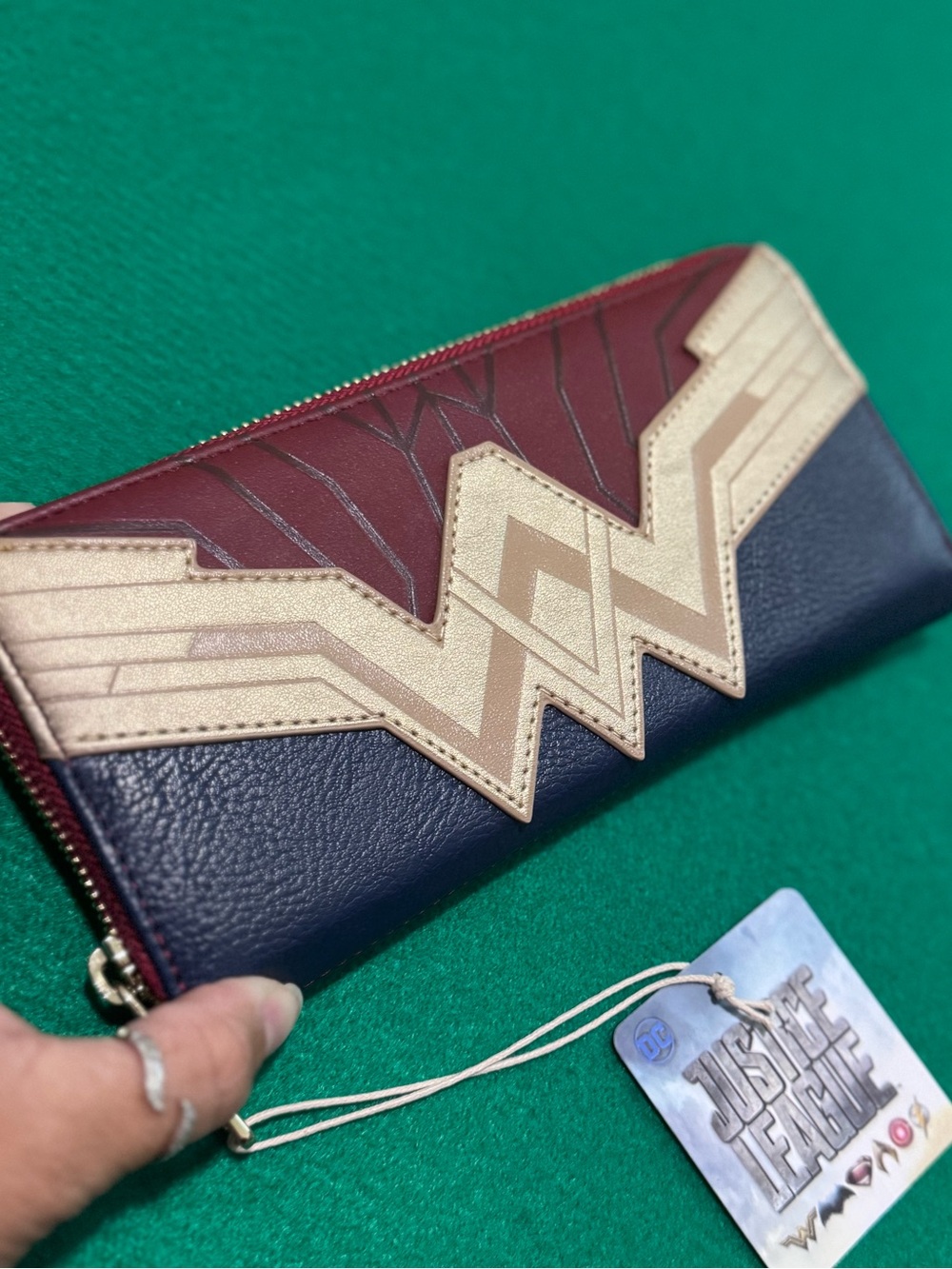 Justice League Wonder Woman Wallet